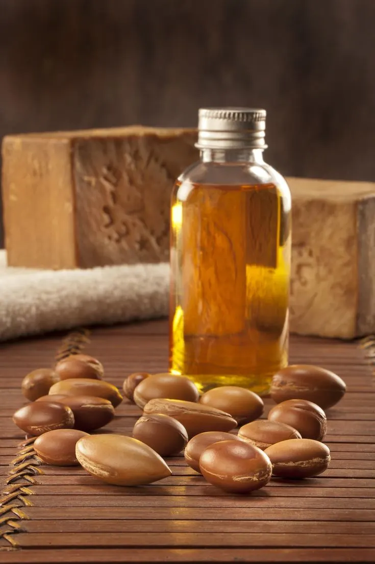 Best argan oil for men: skincare & beard grooming benefits